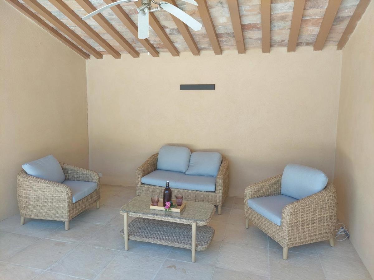 Mas La Gentille ,,, A La Campagne , Beautiful Outdoor , Swimming Pool , Pool House , Nice Green Garden , Bbq ,,, Only For You , Pour Passer Un Sejour Inoubliable Pernes-les-Fontaines Eksteriør bilde