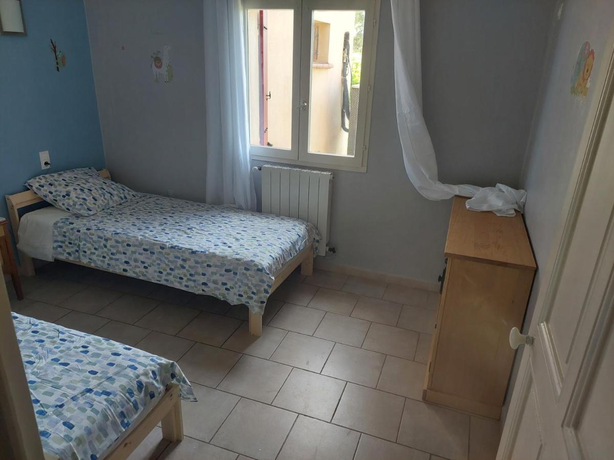 Mas La Gentille ,,, A La Campagne , Beautiful Outdoor , Swimming Pool , Pool House , Nice Green Garden , Bbq ,,, Only For You , Pour Passer Un Sejour Inoubliable Pernes-les-Fontaines Eksteriør bilde